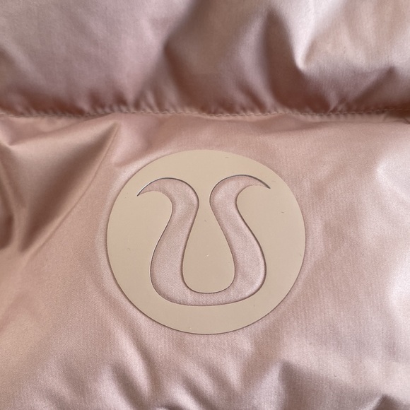 ❤️ Lululemon Wunder Puff Jacket in Pink Clay Size 2 NWT - Picture 3 of 11